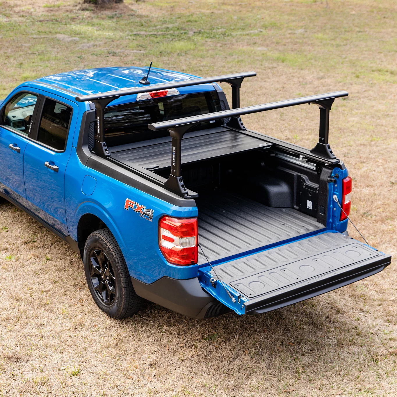 RetraxPro XR Tonneau Cover and TruXedo Elevate Truck Rack Package - Image 10