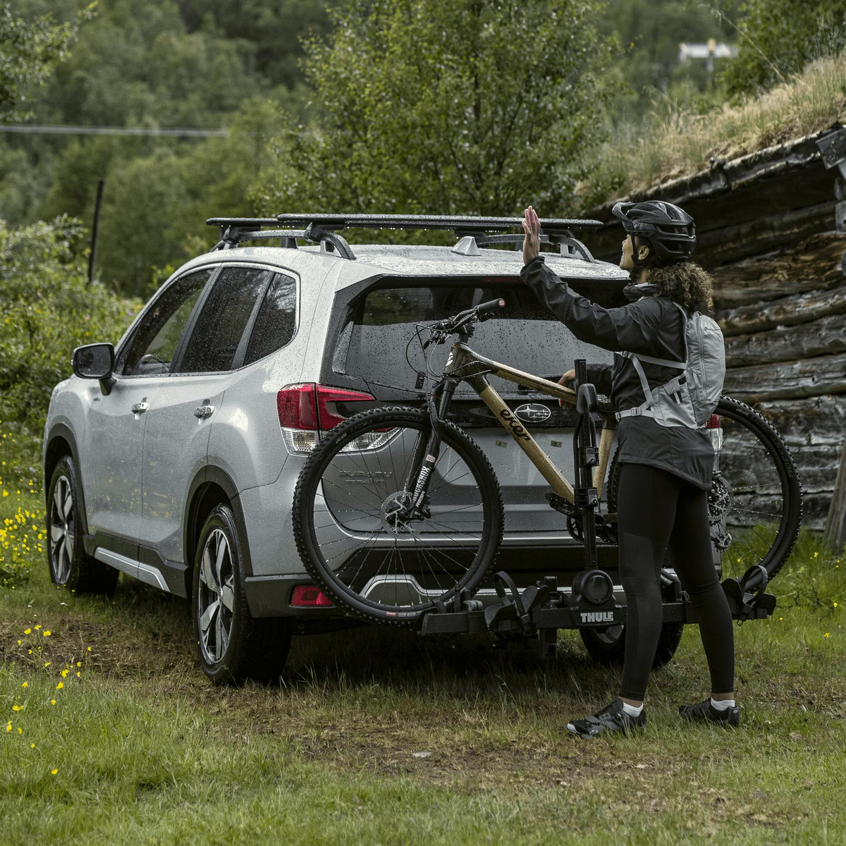 Thule DoubleTrack Pro XT 2-Bike Platform Hitch Rack - Image 9