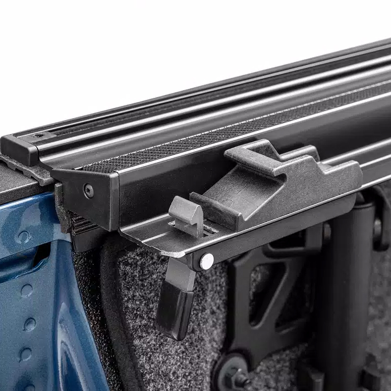 TruXedo Pro X15 TS Soft Roll-Up Tonneau Cover W/T-Slots - Image 4
