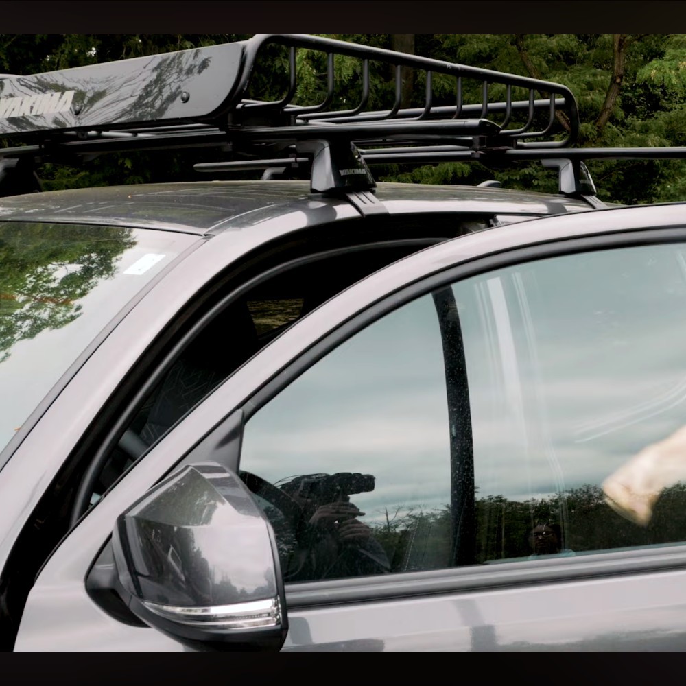 Yakima BaseLine Complete Bare Roof Racks - Image 15